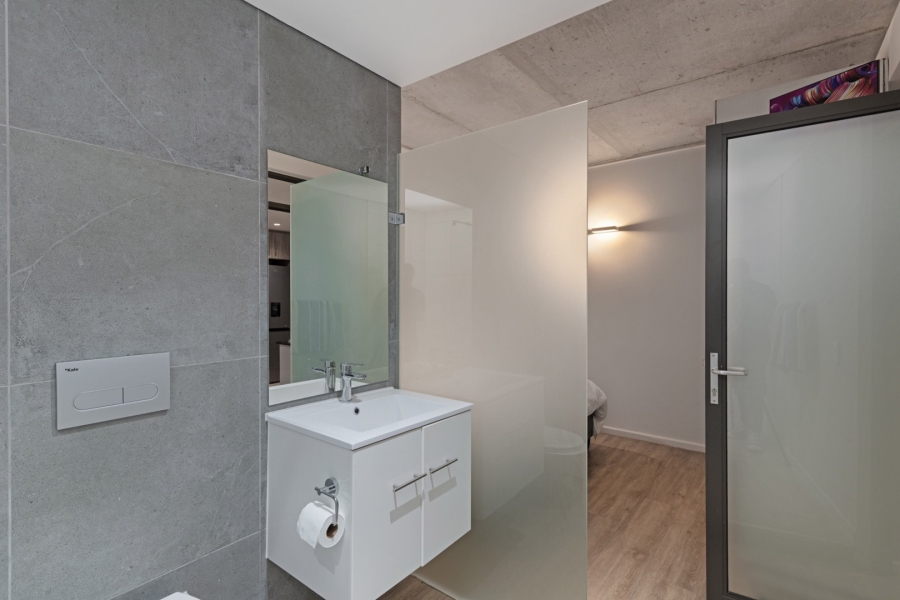 1 Bedroom Property for Sale in Woodstock Western Cape